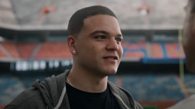 Josh Rivera's Aaron Hernandez looking excited on American Sports Story