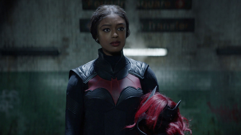 Javicia Leslie as Ryan Wilder, unmasked in costume in Batwoman.