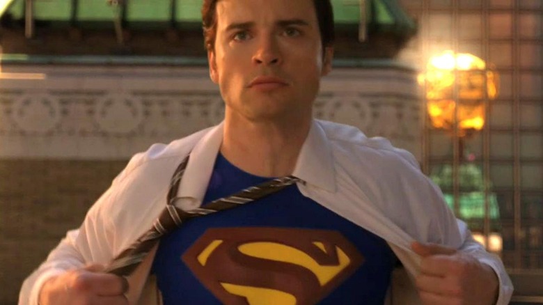 Tom Welling as Clark Kent, transforming into Superman in Smallville.