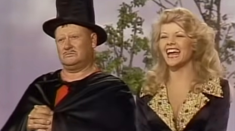 characters involved in a magician-related skit on Hee Haw