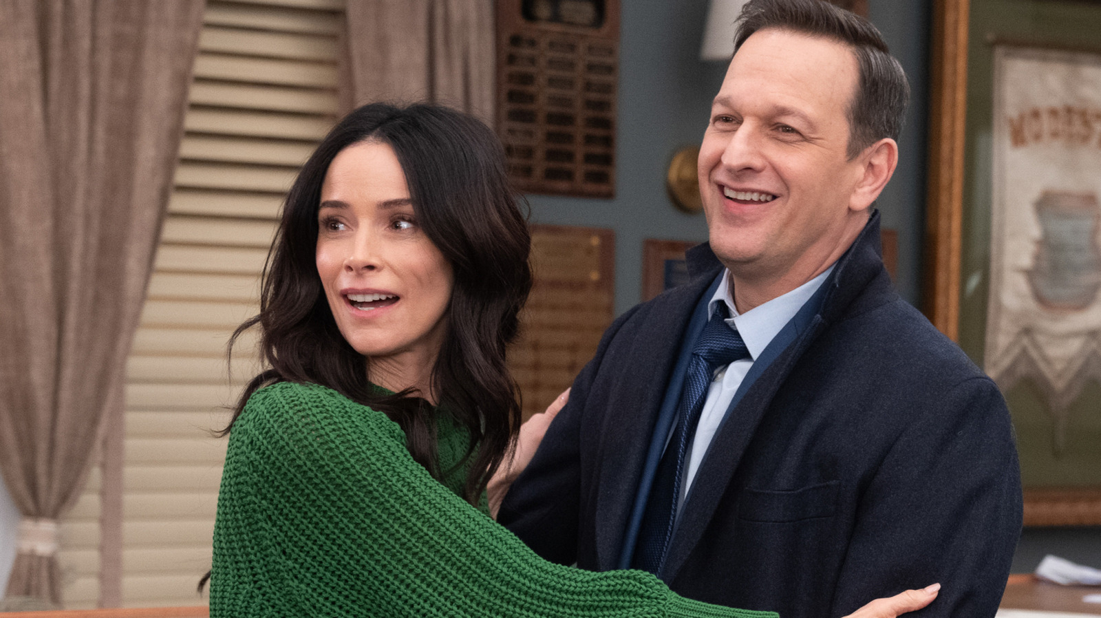 Best Medicine Finale Recap: Martin Saves The Town, But Does He Get The Girl? Plus: EP Liz Tuccillo Teases 'Consequences' Of Martin's Secret In Season 2