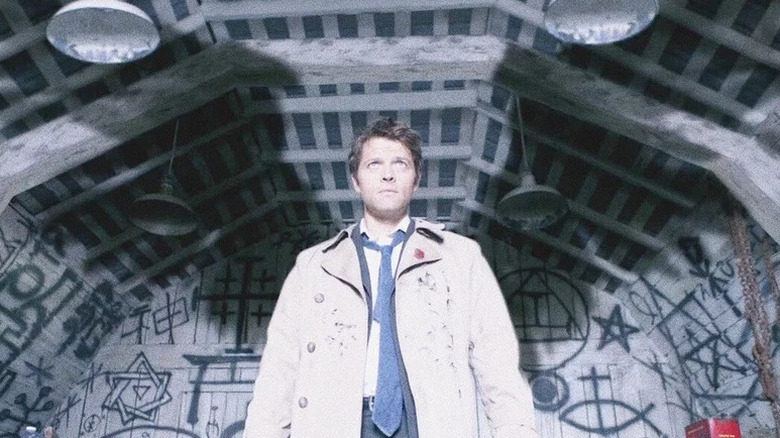 Castiel (Misha Collins) stands bathed in white light in Supernatural