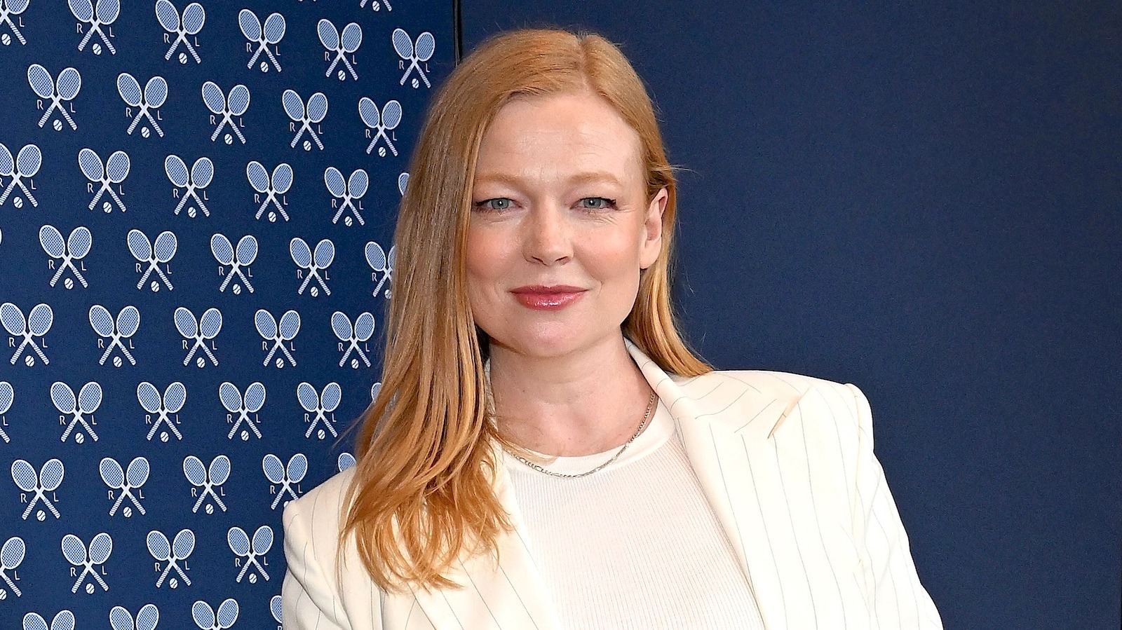 Casting News: Sarah Snook Leads The Birds Remake, More Baywatch Alums Join Foxs Reboot, And More