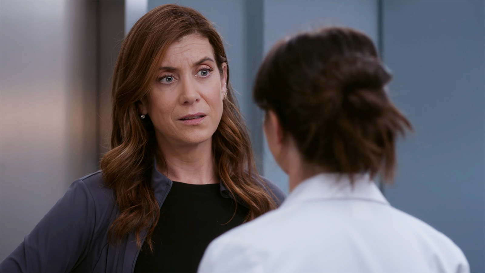 Casting News: Kate Walsh Returns To Grey's Anatomy, Kit Harington Is Lindsay Lohan's Hulu Husband, And More