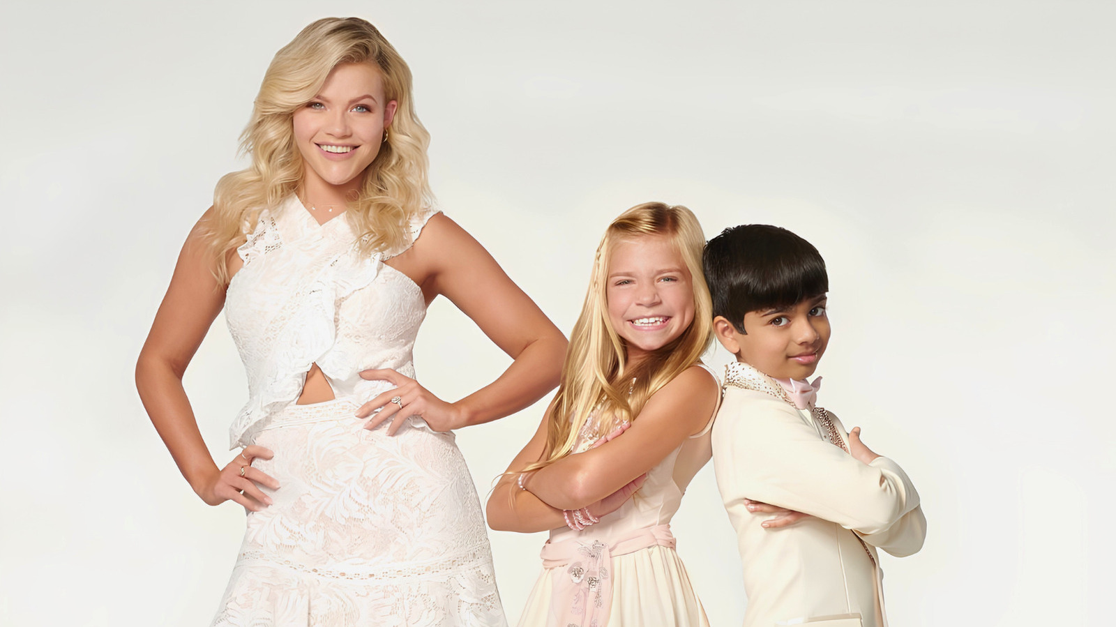 Kamri Peterson Joins As DWTS Troupe Dancer