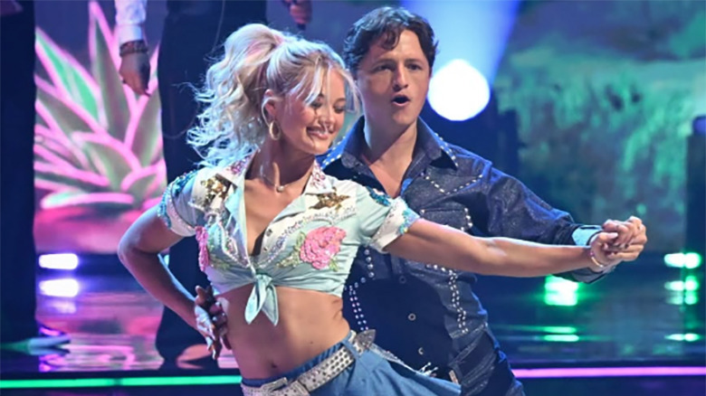 Connor Wood and Rylee Arnold on the Dancing With the Stars Season 35 premiere