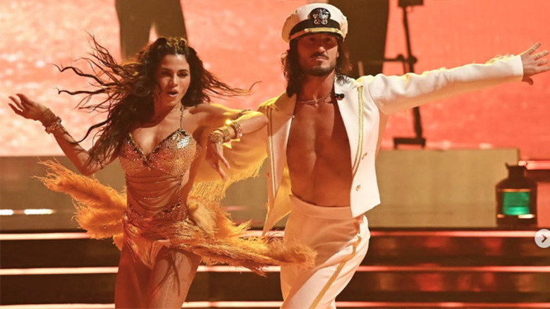 Jenna Dewan and Val Chmerkovskiy on Dancing With the Stars Season 35 Week 3