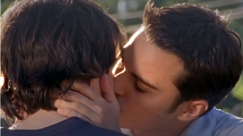 Jack (Kerr Smith) kissing Ethan (Adam Kaufman) on "Dawson's Creek"
