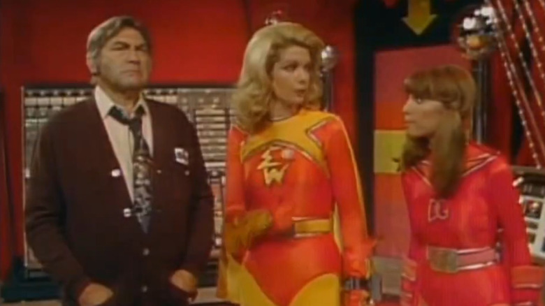 Electra Woman, Dyna Girl, and Frank in the ElectraBase in Electra Woman and Dyna Girl (1976)