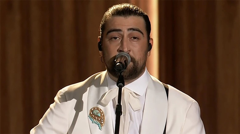 Noah Kahan performing at the 2026 Emmys