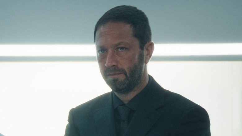 Richie in The Bear Season 4