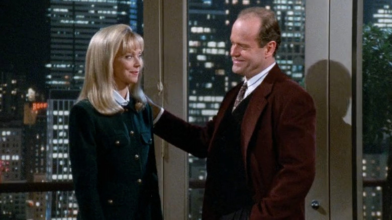 Shelly Long and Kelsey Grammer as Diane Chambers and Dr. Frasier Crane talking on Frasier