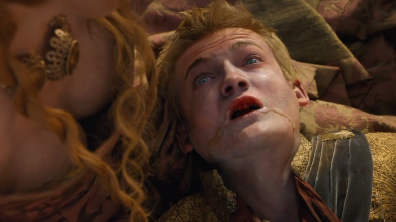 Joffrey dying in Cersei's arms on Game of Thrones S4E2