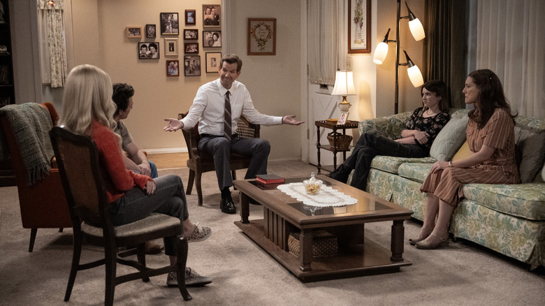 Mandy, Georgie, Pastor Jeff, Missy and Mary in Georgie & Mandy's First Marriage Season 2, Episode 14