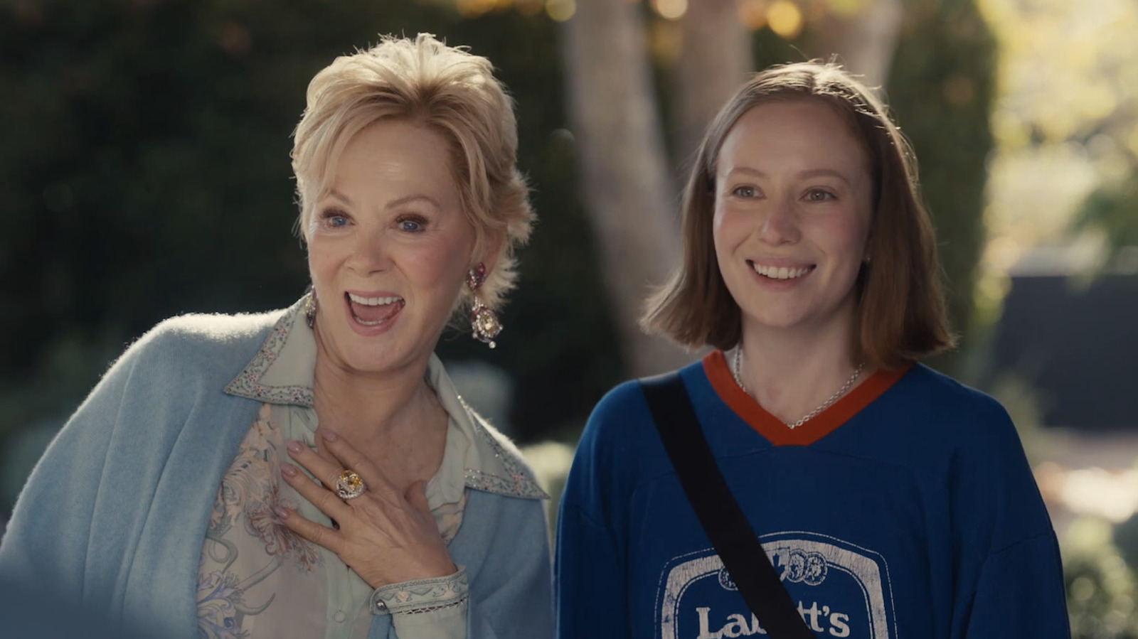 Hacks Hannah Einbinder Reveals The One (And Only!) Scene That Made Jean Smart Repeatedly Break