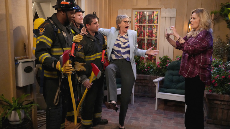 Jane Lynch and Melissa Peterman