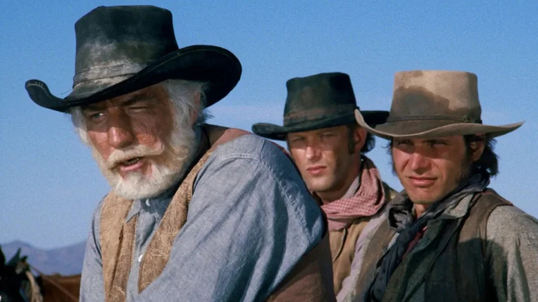 Harrison Ford, Gunsmoke'ta diğer kovboylarla birlikte Print rolünde (1955)