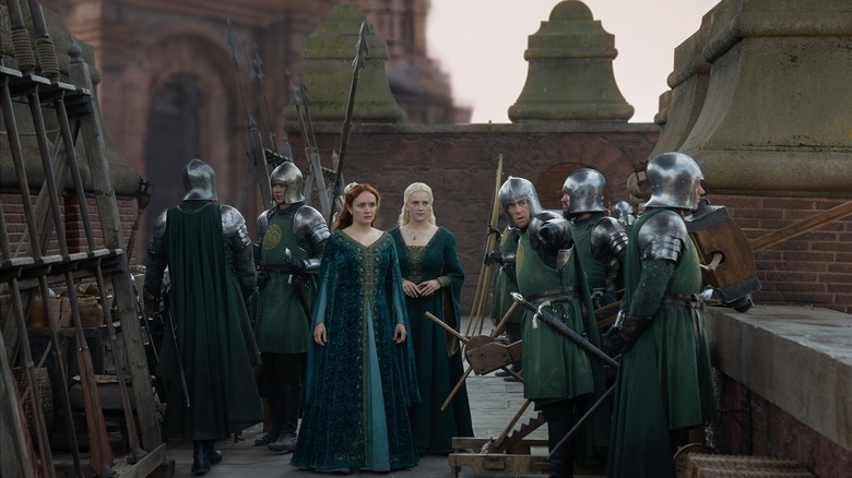Alicent, Helaena and knights in House of the Dragon