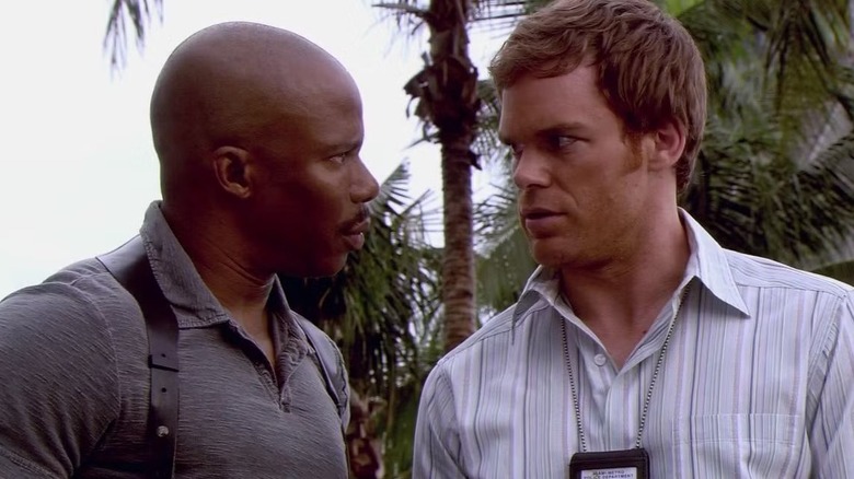 Doakes staring at Dexter on 