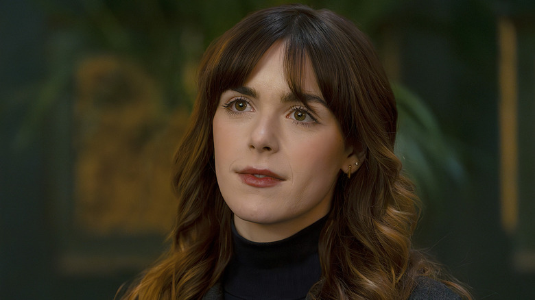 Industry Season 4's Kiernan Shipka and Kal Penn