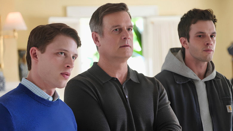 Taylor Bloom as Russ Hollingsworth, Peter Krause as Mike Hollingsworth, Tommy O'Brien as Mike "Micah" Hollingsworth Jr.