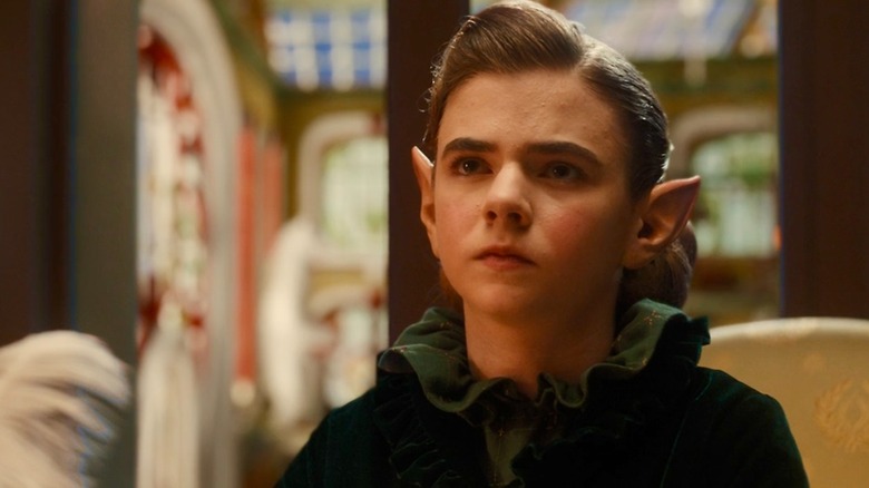 Baş Elf Betty endişeli görünüyor