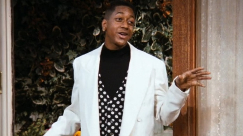 Stefan Urquelle (Jaleel White) looking like the coolest guy in the room on Family Matters
