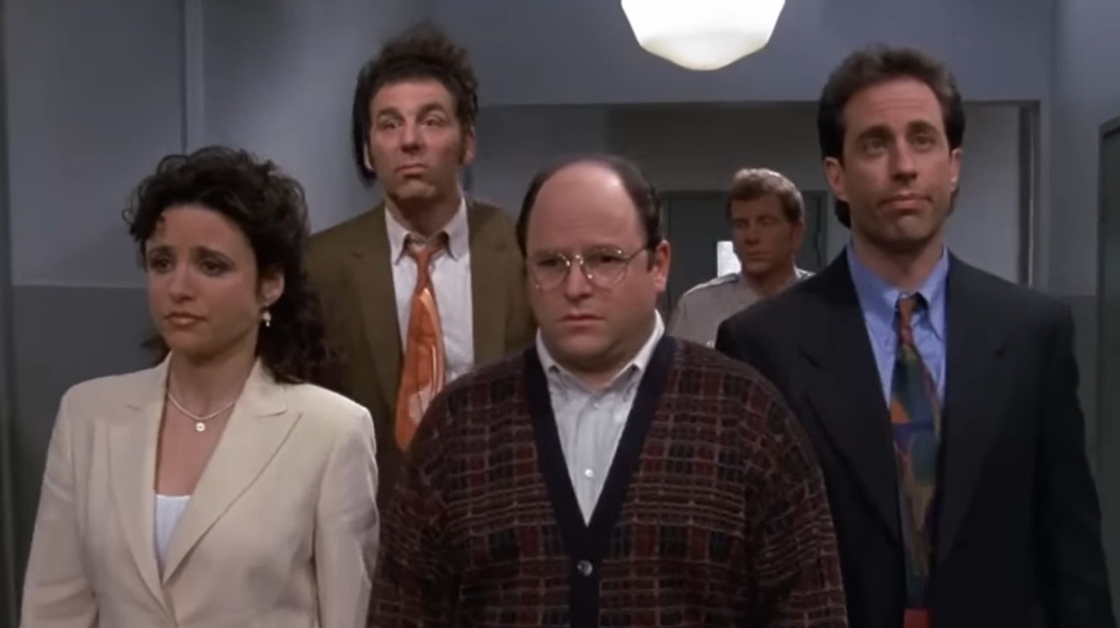 Jason Alexander Thinks Seinfeld Should Have Ended In A Very Different Way Jason Alexander Thinks Seinfeld Should Have Ended In A Very Different Way