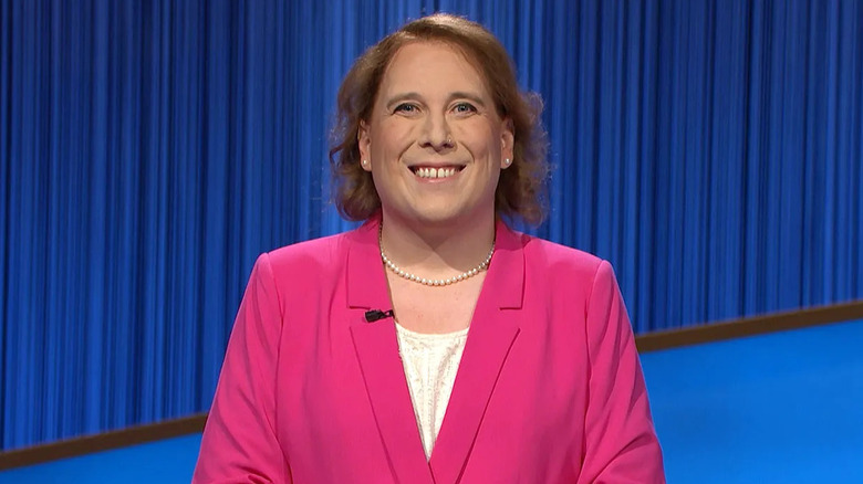 Amy Schneider plays Jeopardy!