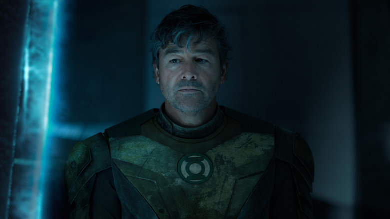 Hal Jordan (Kyle Chandler) wearing a Green Lantern costume in Lanterns