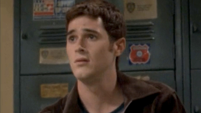 Doug Maple Jr. in the police station in "Third Watch"