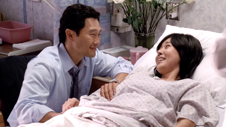 Jin and Sun in the hospital in the 'Lost' finale