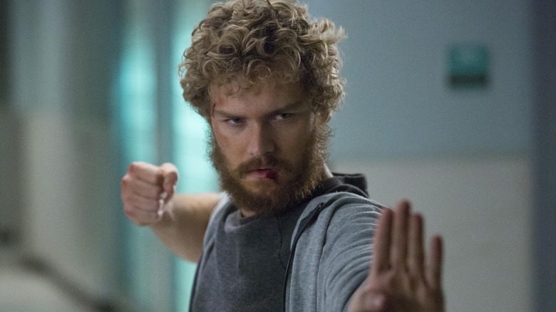 Danny Rand in a fighting stance on Iron Fist (2017-2018)