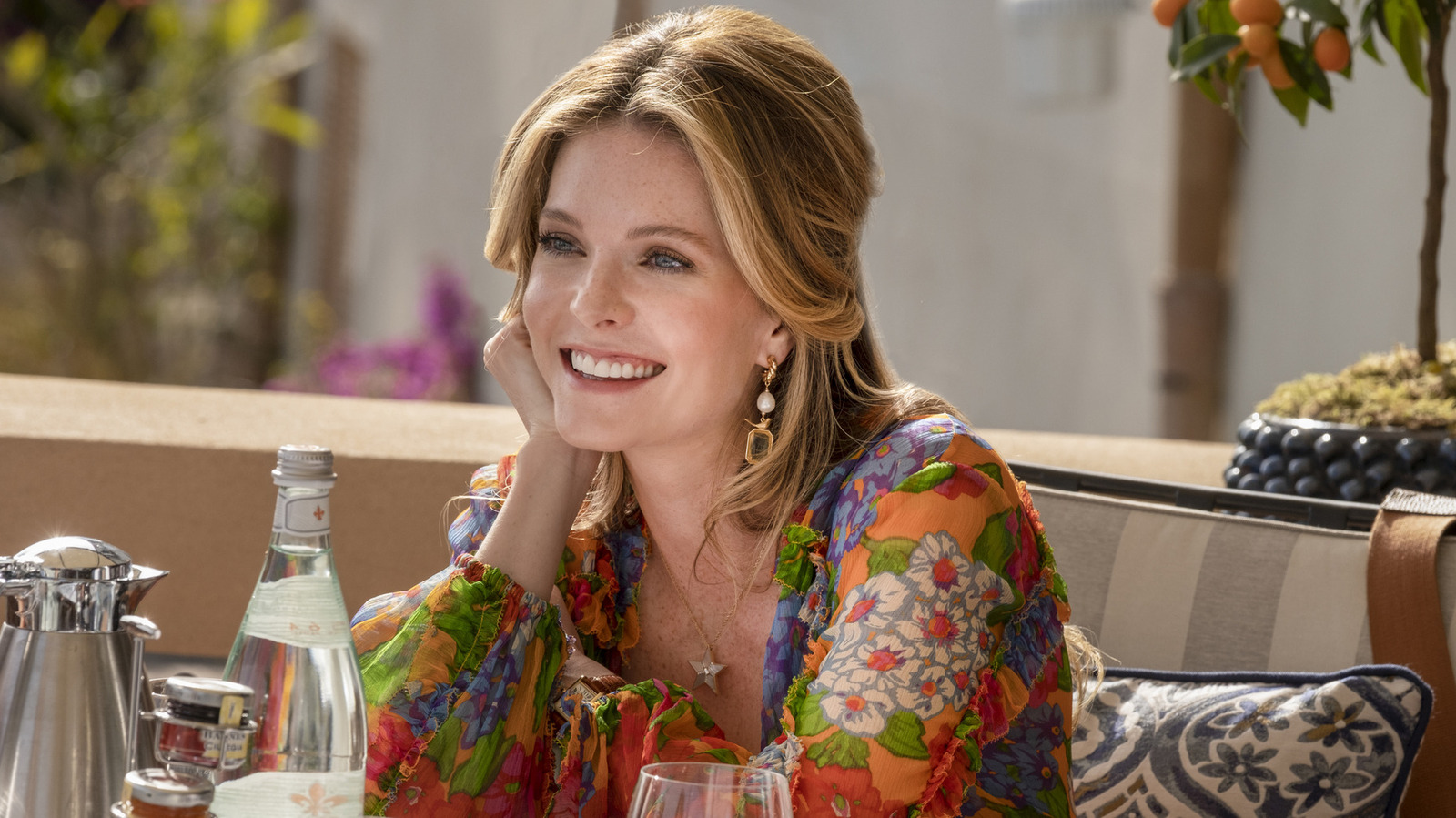 Meghann Fahy Almost Played A Completely Different White Lotus Character Meghann Fahy Almost Played A Completely Different White Lotus Character