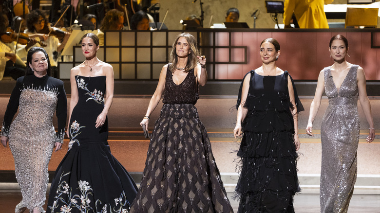 Melissa McCarthy, Rose Byrne, Kristen Wiig, Maya Rudolph, and Ellie Kemper