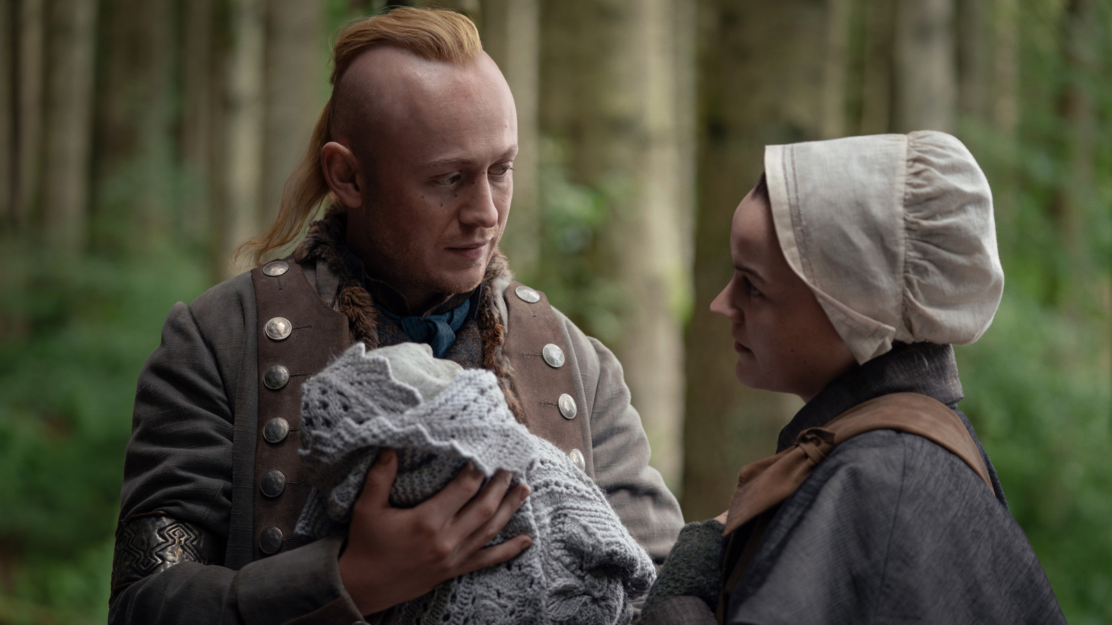 Outlander's John Bell And Izzy Meikle-Small On How Rachel's 'Worst Fear' About Ian Comes True In Episode 6