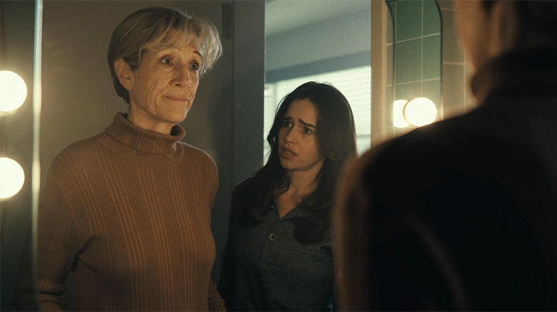 Manya and Bea have a conversation in PONIES Episode 5