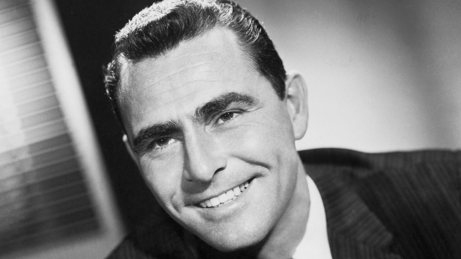 Rod Serling Paid To Reshoot A Twilight Zone Episode When Its Original Star Died