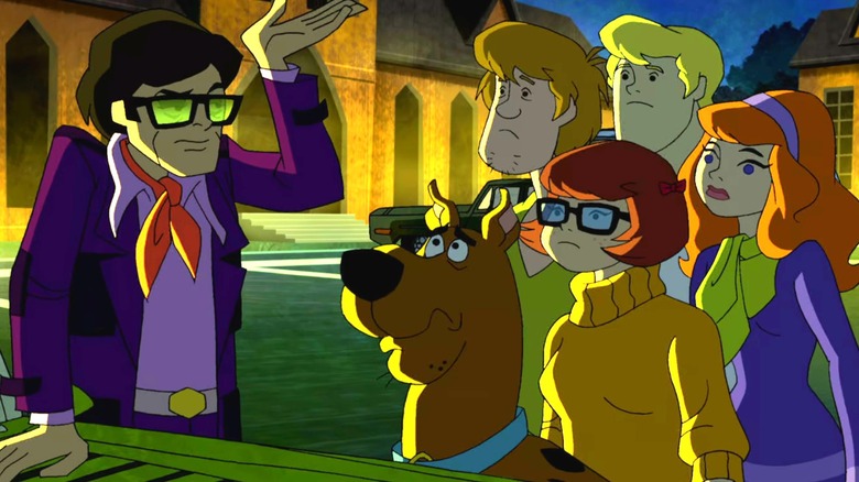 Harlan Ellison speaks with the Mystery Inc. gang in "Scooby-Doo! Mystery Incorporated" (2010)