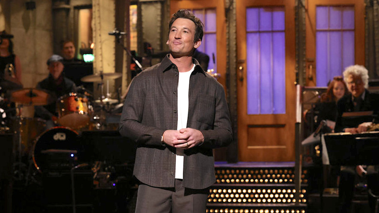 SNL Miles Teller Host