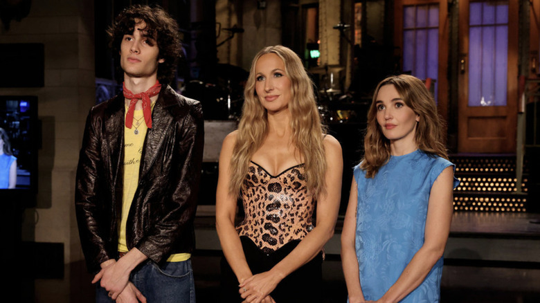 SNL Nikki Glaser Host