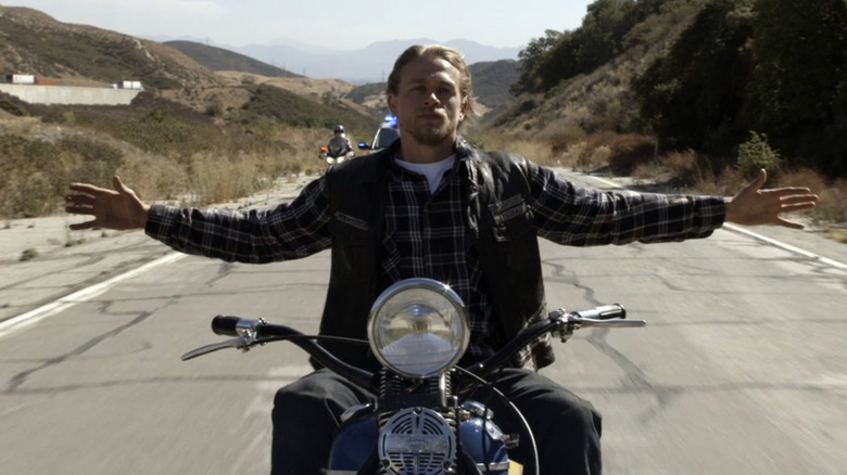 Jax Teller being pursued by police in "Sons of Anarchy"