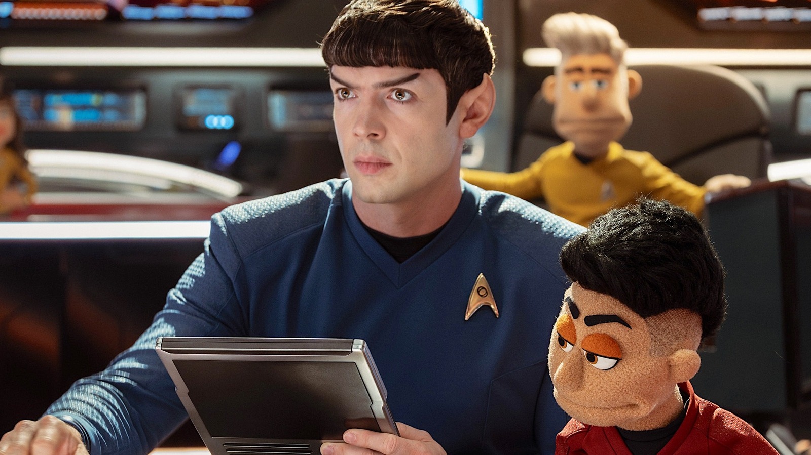 Star Trek: Strange New Worlds Stars Tell All About Filming Season 4s Puppet Episode (And That Surprising Kiss)