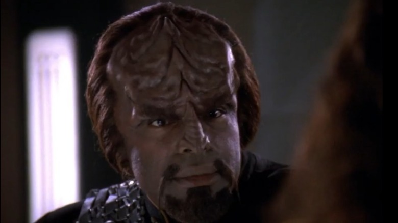 Worf talking in Ten Forward