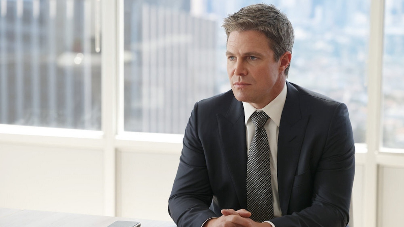 Stephen Amell Blames Himself For Suits LA Cancellation, Calls Short-Lived NBC Spinoff A Failure Stephen Amell Blames Himself For Suits LA Cancellation, Calls Short-Lived NBC Spinoff A Failure
