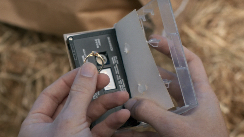 Stranger Things Jonathan Nancy engagement ring Season 5