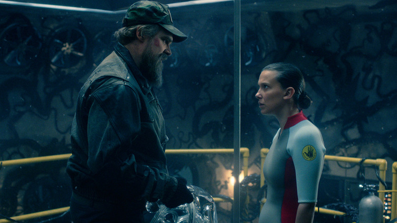 David Harbour (Hopper) and Millie Bobby Brown (Eleven) talk about their big plan of action in Stranger Things.