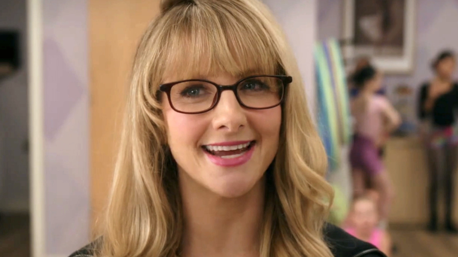 Stuart Fails To Save The Universe: Melissa Rauch Reveals The Story Behind Episode 7s Alternate Bernadette &mdash; And Talks Possible Season 2 Return