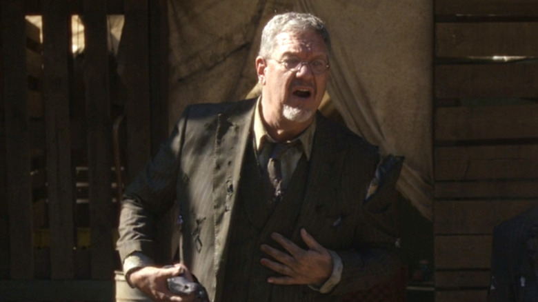 Penn Jillette in Stuart Fails to Save the Universe Season 1, Episode 1