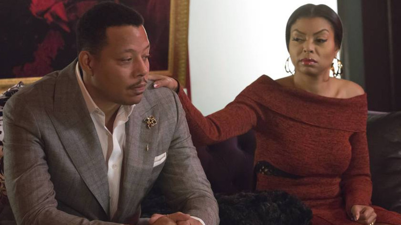 Lucius Lyon e Cookie Lyon sentam-se durante um momento triste no Império